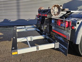 TGS 41.440 8x4 BB / 30T HOOKLIFT / ABROLKIPPER